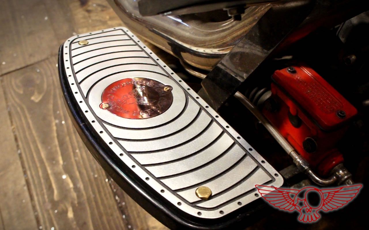20 CNC machining custom Footboards for Harley Davidson